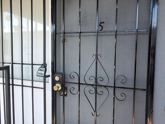 2nd image of 714 N Market St #5