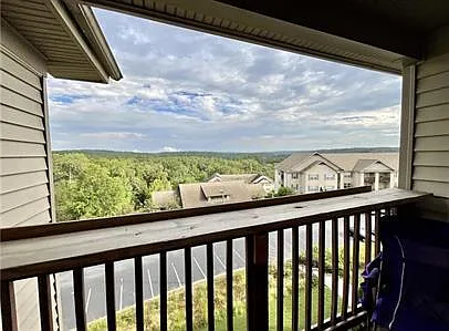 1133 Harts Ridge Dr — Photo 9