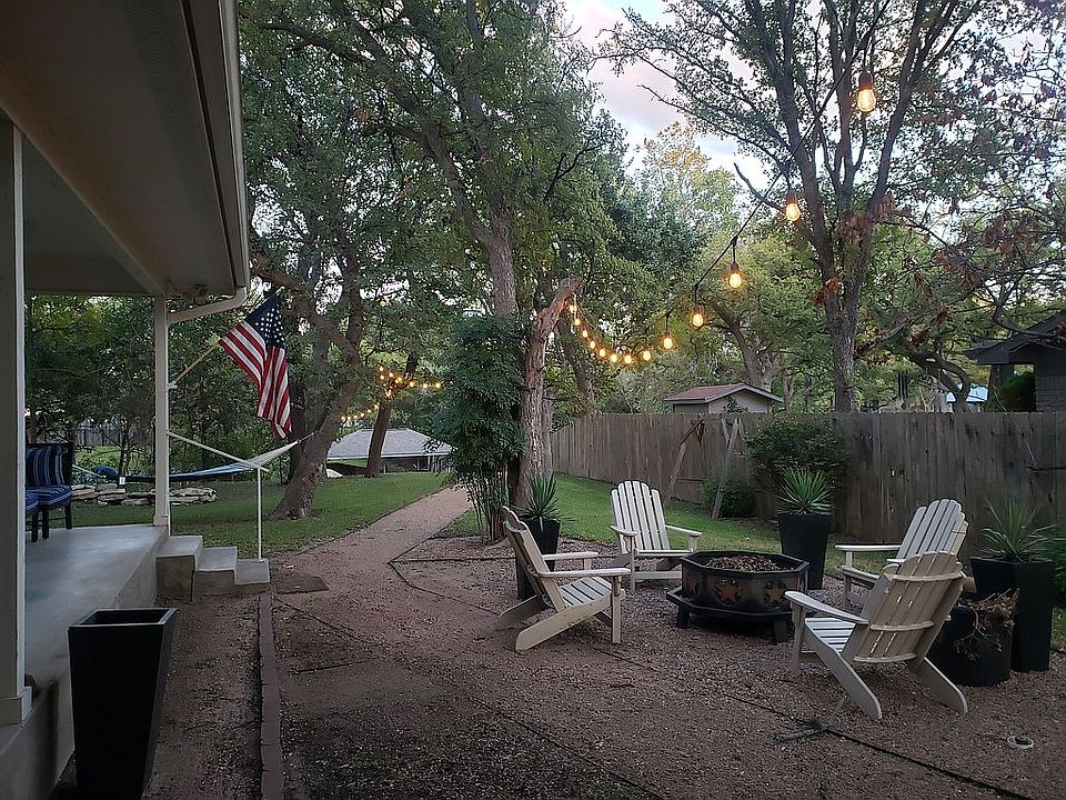 1st image of 116 Lakeway Dr