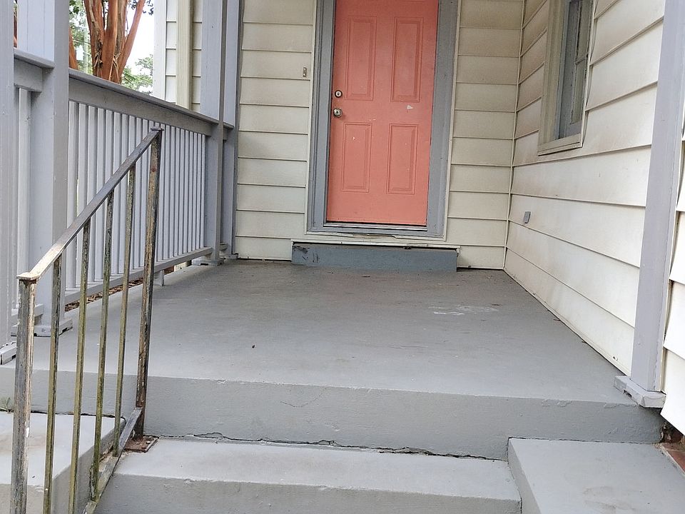 1st image of 103 S 15th Ave #2