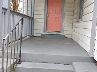 103 S 15th Ave #2, Hattiesburg, MS 39401