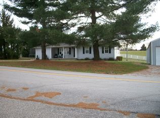 6839 Fords Mill Rd, Versailles, KY 40383