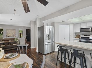 875 Chamise Way, Redding, CA 96002