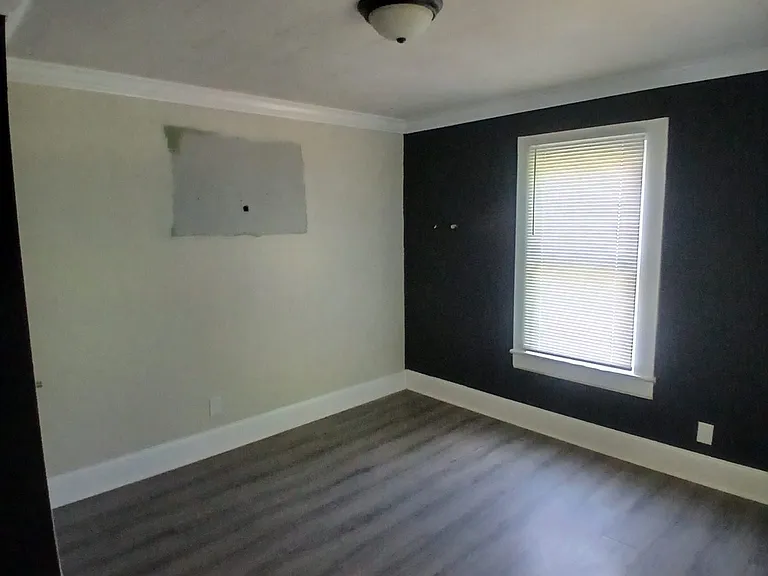 1910 Old Farmer Rd #1910 — Photo 10