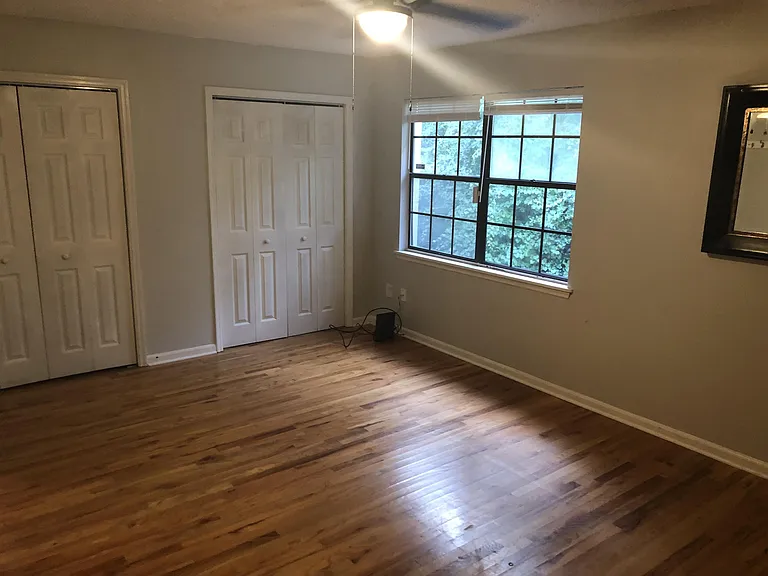 1242 Chee Ln — Photo 3