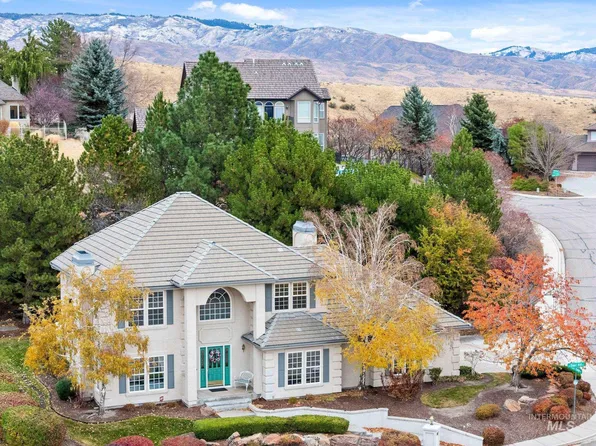 3900 W Quail Hill Ct, Boise, ID 83703
