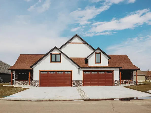 683 8th Ave SW, Perham, MN 56573