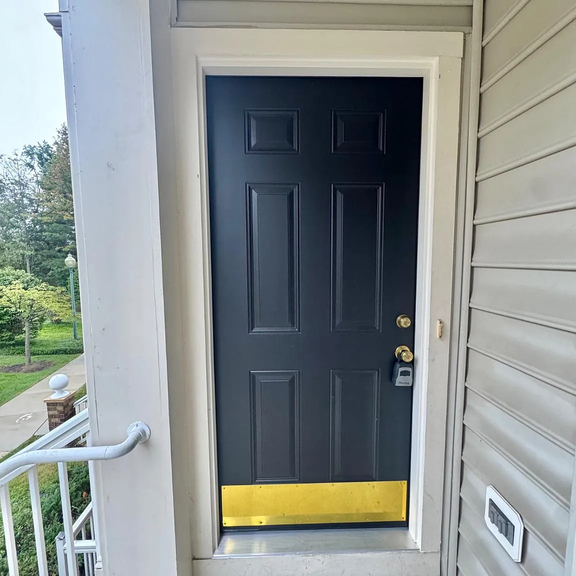 2 bed, 2.0 bath, 1120 sqft, $2,300 — Photo 3