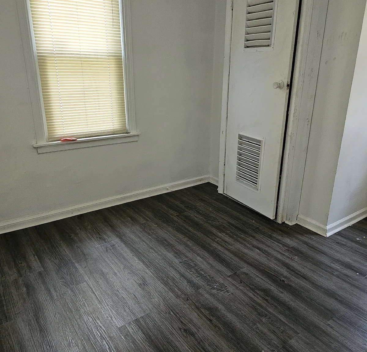 2 bed, 1.0 bath, 672 sqft, $900 — Photo 4