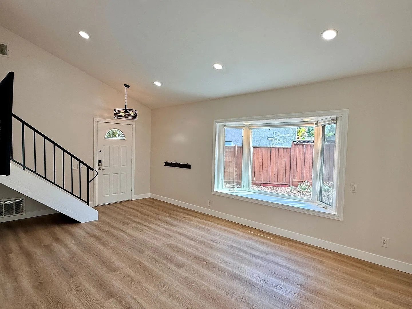Fully Remodeled 3-Bedroom Home with Three Full Bathrooms and Large Backyard — Photo 3