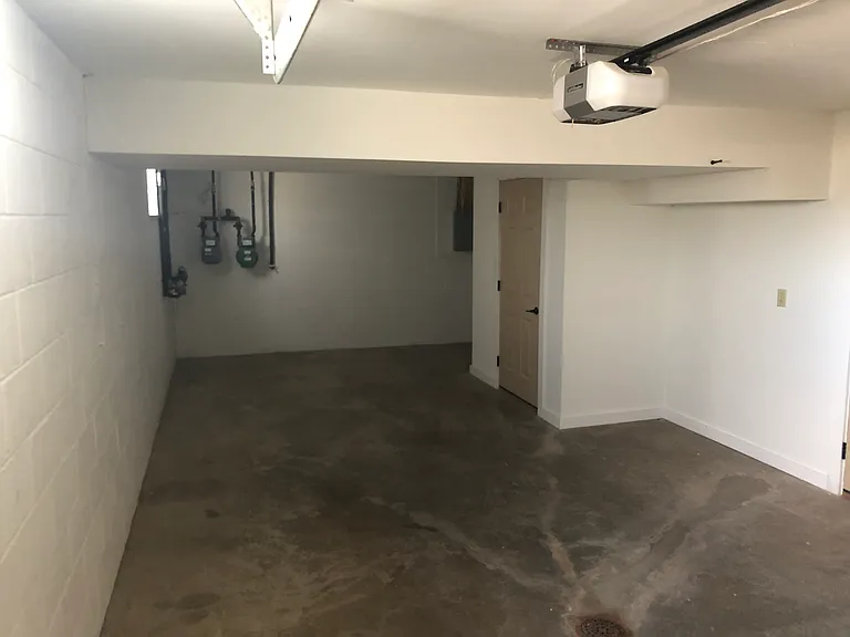 647 Isabella St #2 — Photo 15