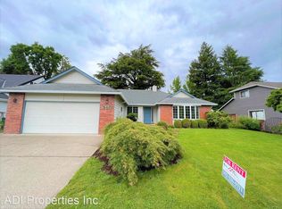 12655 SW Stillwell Ln, Beaverton, OR 97008