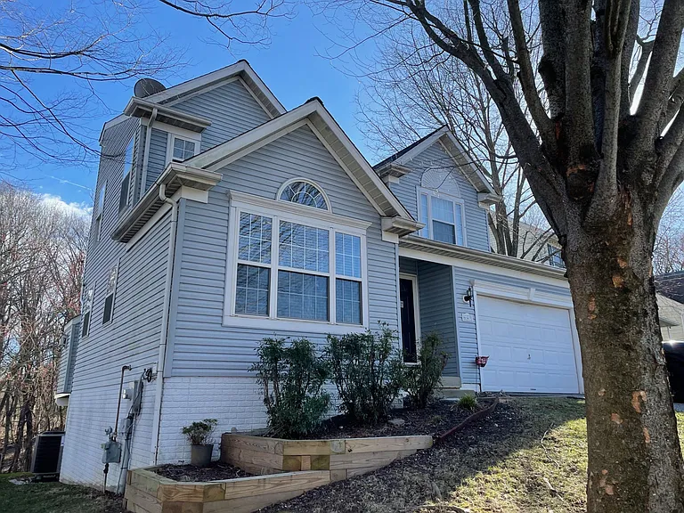 649 Shimmering Run Ct — Photo 2