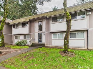 32142 46th Place SW #M6, Federal Way, WA