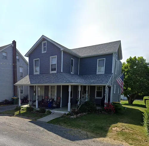 5651 N Walnut St Photo 1