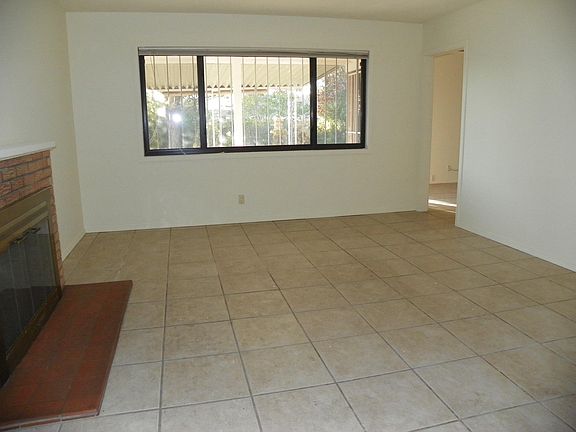 4th image of 3601 Alvarado Dr NE