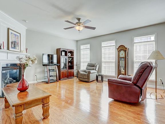 3rd image of 1651 Wehunt Pl Unit 12