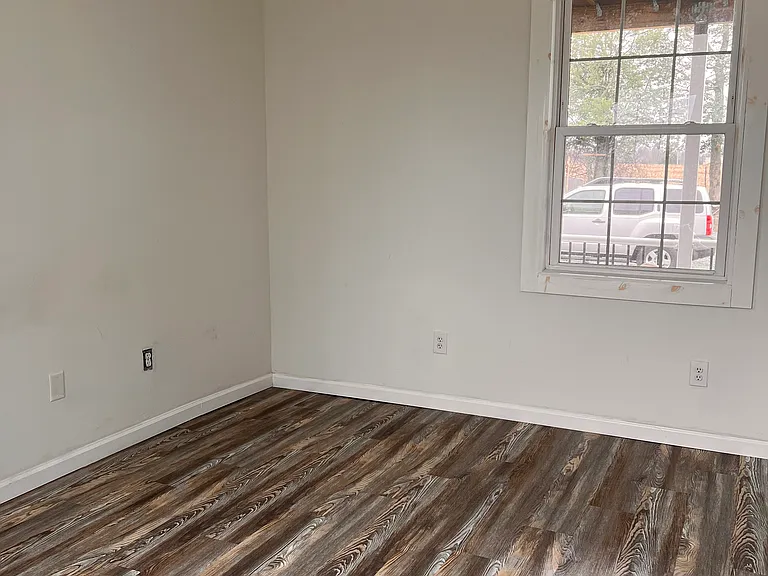 1625 Eshelman Mill Rd #1 — Photo 6
