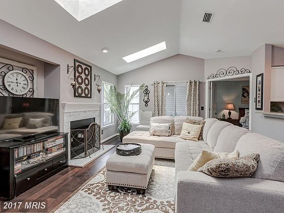 4th image of 5628 Willoughby Newton Dr Unit 38