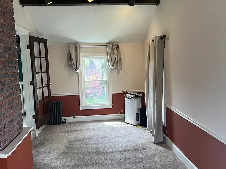 2561 S Taylor Rd — Photo 14
