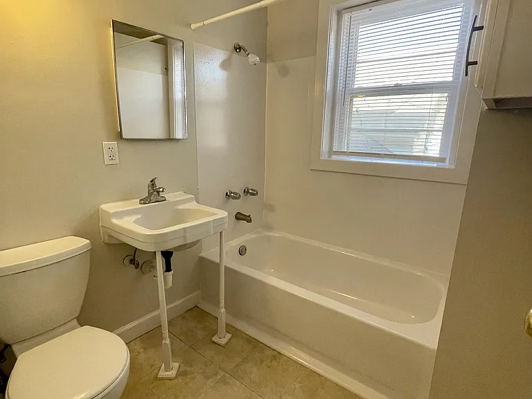 4117 Walnut St #2N — Photo 11