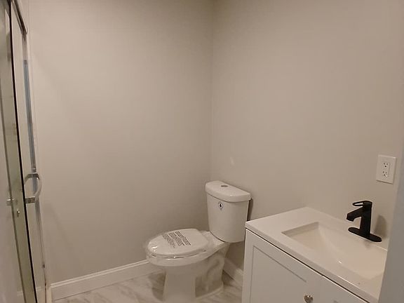 4th image of 3346 N Howard St #1