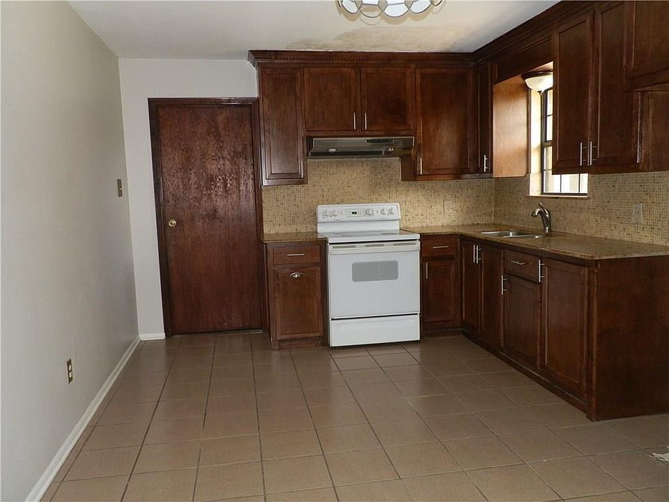 1st image of 4918 Pels Ave
