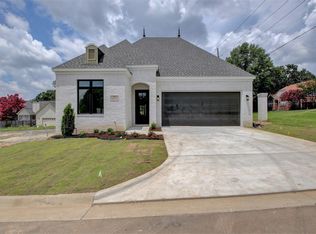 100 Mergeron Ct, Little Rock, AR 72212