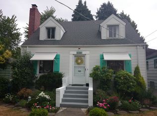 3412 40th Ave SW, Seattle, WA 98116