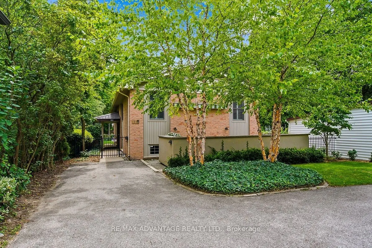 3 bed, $2,500 — Photo 2