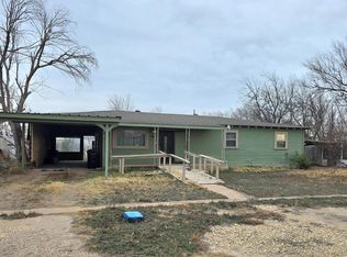 109 Cottonwood St, Roscoe, TX 79545