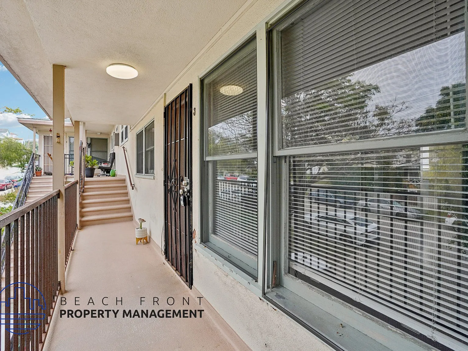 3828 Carolina St. — Photo 3