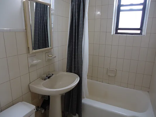 Rented by The Coop Connection LLC | media 21