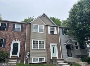 7910 Della Rosa Ct, Pasadena, MD 21122