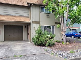 128 Atkinson Ct #16, Roseburg, OR 97470