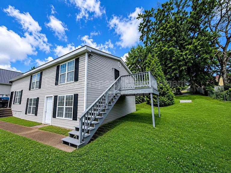1707 Kirby Ave #C — Photo 13