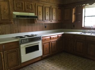 2016 Stewart Ln, Magnolia, MS 39652