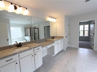 1329 Burnam Wood Dr, Gainesville, GA 30501