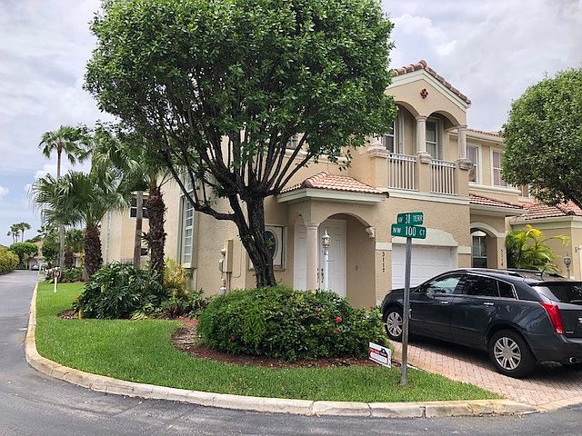 1st image of 3112 NW 100th Ct