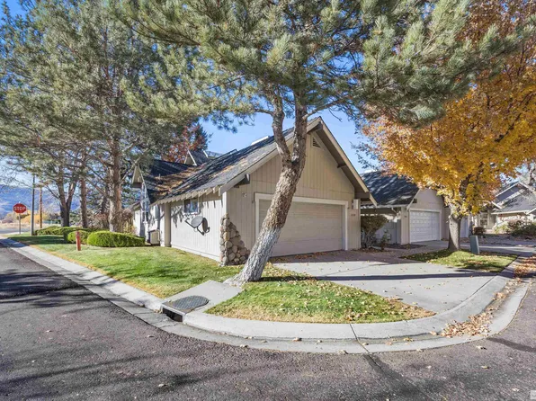 1018 Aspen Grove Cir, Minden, NV 89423