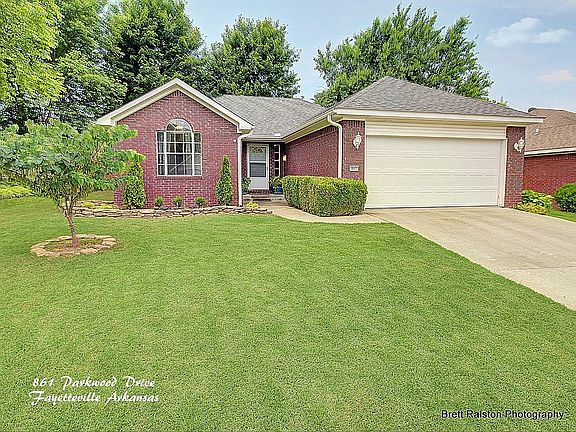 2nd image of 861 S Parkwood Dr
