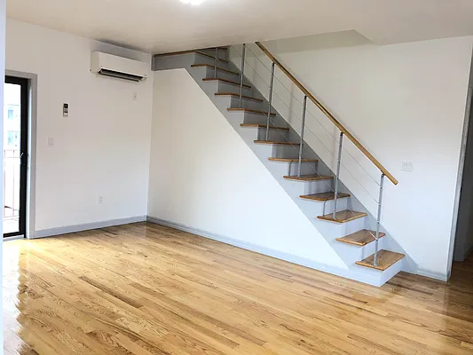 Rented by Lang Realty LLC | media 17