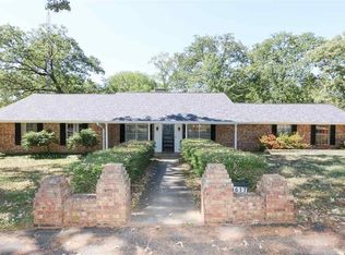 1617 Jeb Stuart Dr, Tyler, TX 75703