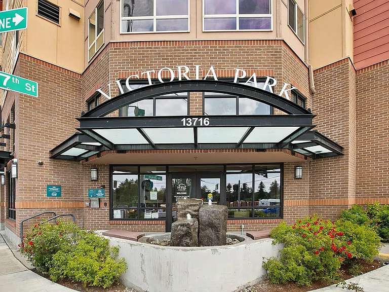 Victoria Park Senior Living Apartments — Photo 19