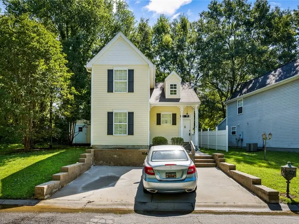 101 Crown Ct, Williamston, SC 29697