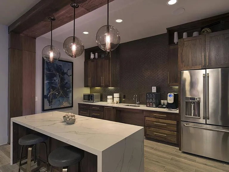 Lakeview Villas — Photo 13