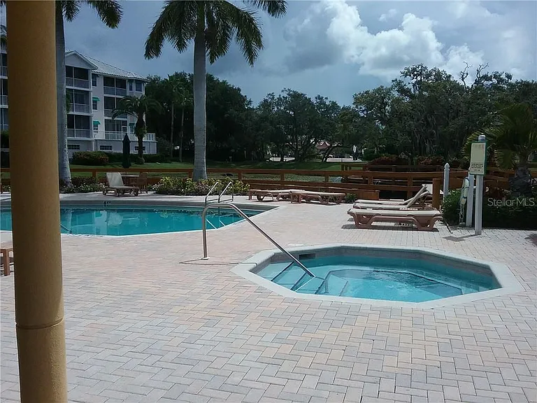 293 Hidden Bay Dr #203 — Photo 39