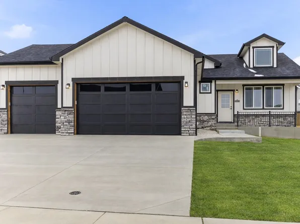 6130 Stillwater Way Mills Way, Casper, WY 82604