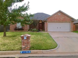 17505 Iron Ln, Edmond, OK 73012