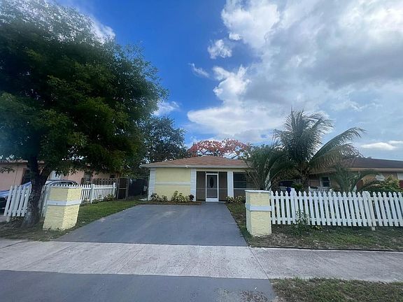 2nd image of 2774 NW 4th Court
